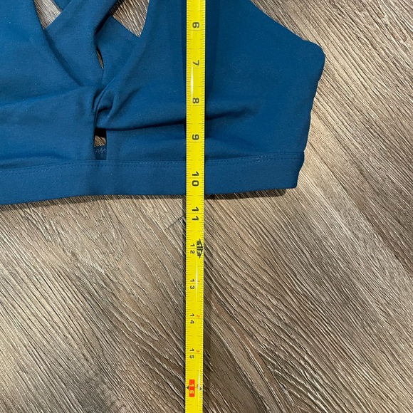 2 for $18 🦾 Fabletics Ella Sports Bra II - Picture 9 of 9